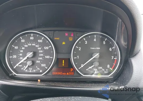 2008 BMW 135I из США, поврежденный, VIN WBAUC735X8VF24697